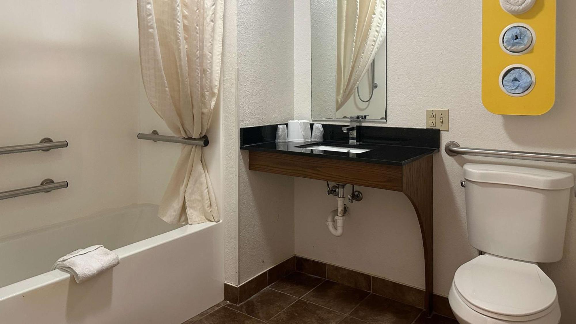 Motel 6-Waterloo, Ia 외부 사진