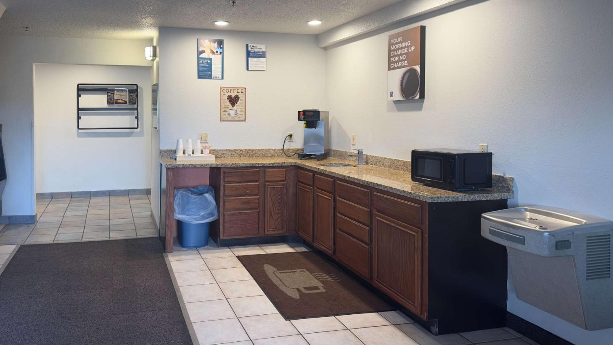 Motel 6-Waterloo, Ia 외부 사진