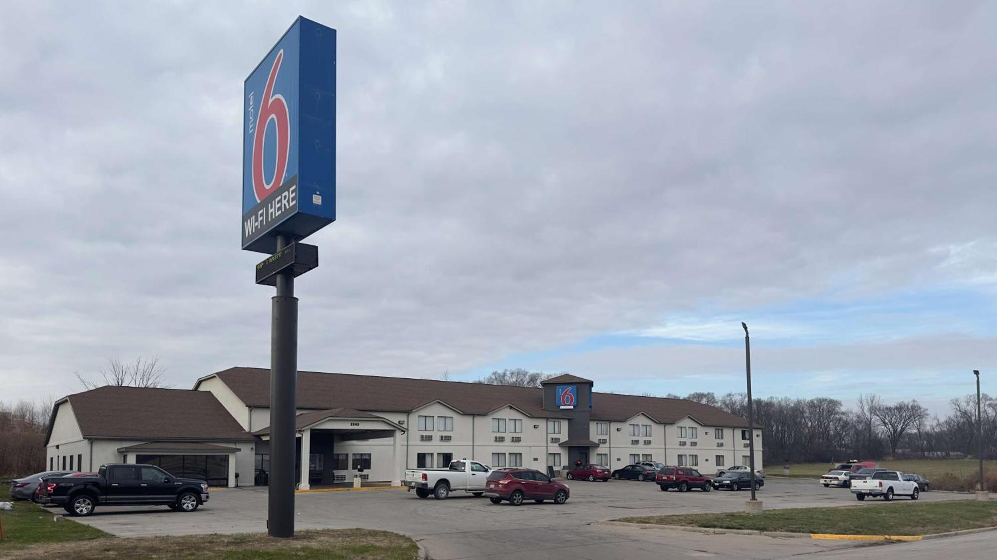 Motel 6-Waterloo, Ia 외부 사진