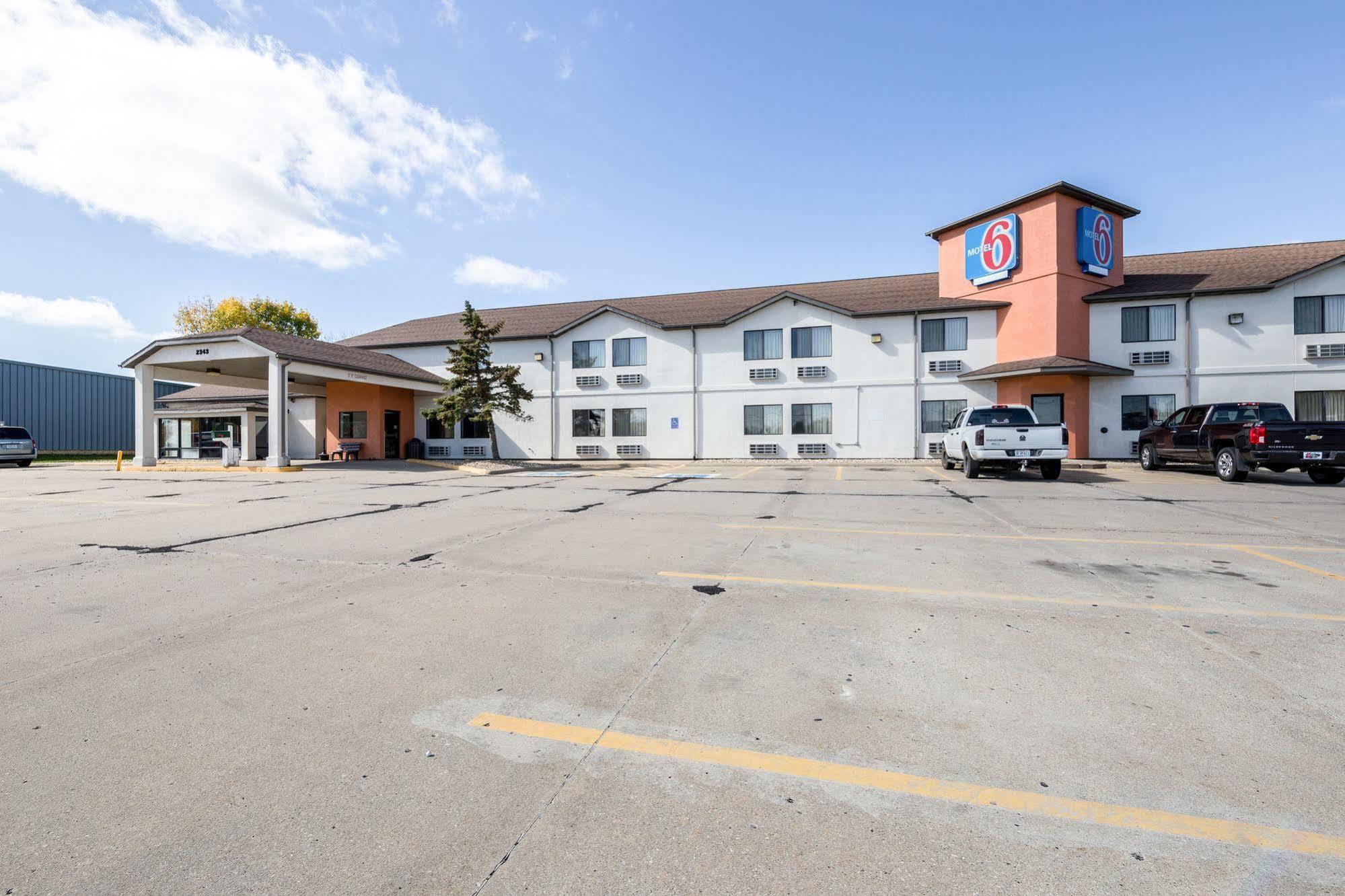 Motel 6-Waterloo, Ia 외부 사진