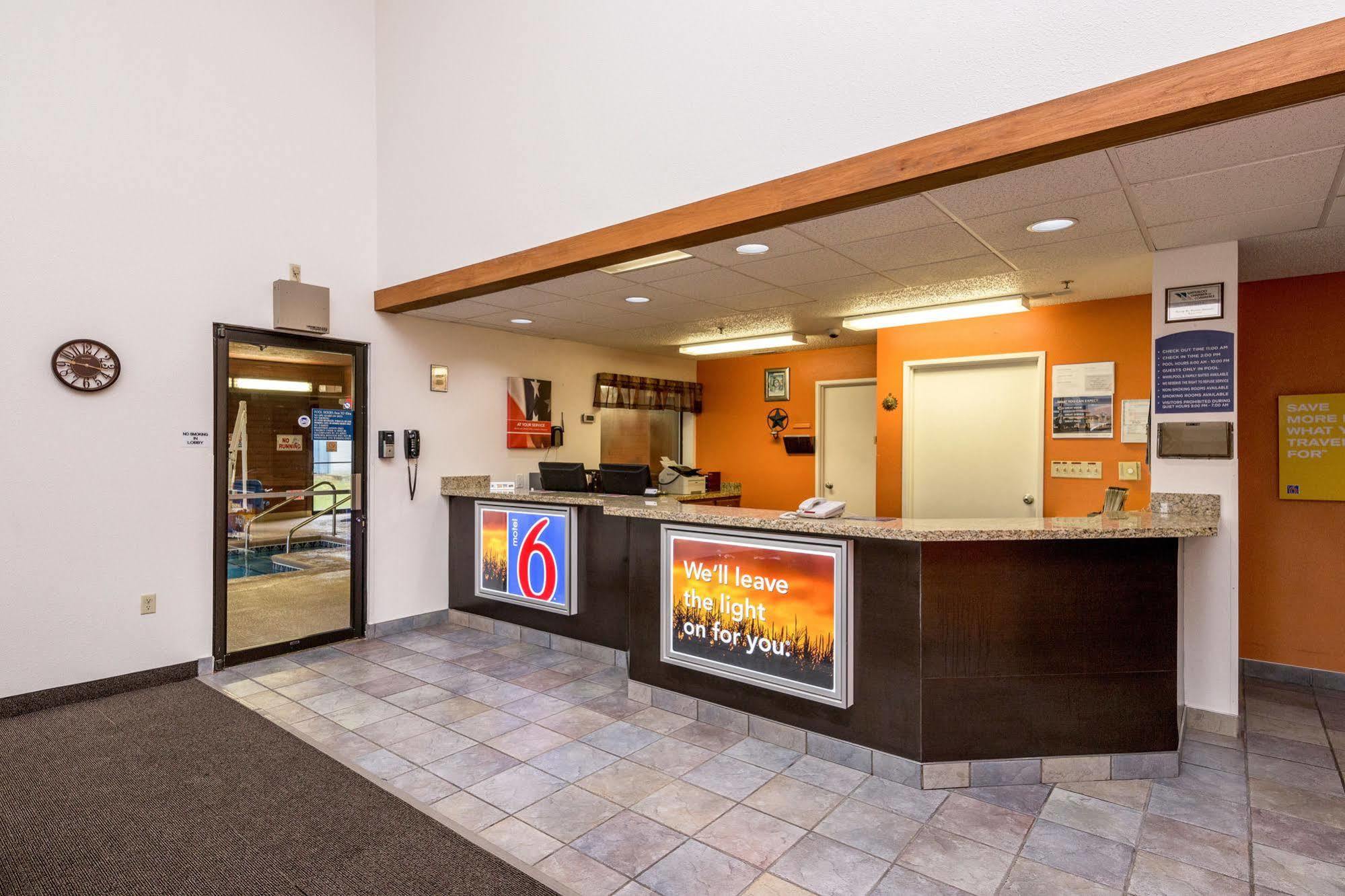 Motel 6-Waterloo, Ia 외부 사진
