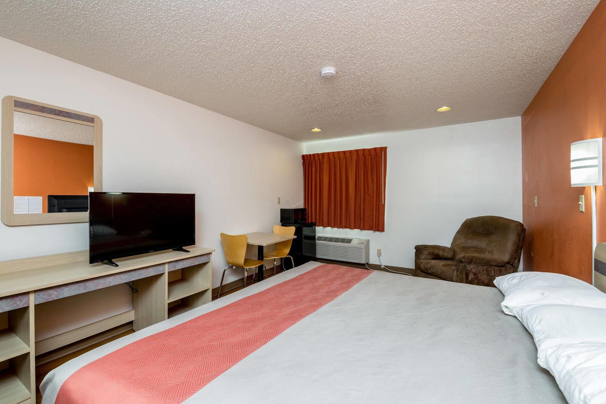 Motel 6-Waterloo, Ia 외부 사진