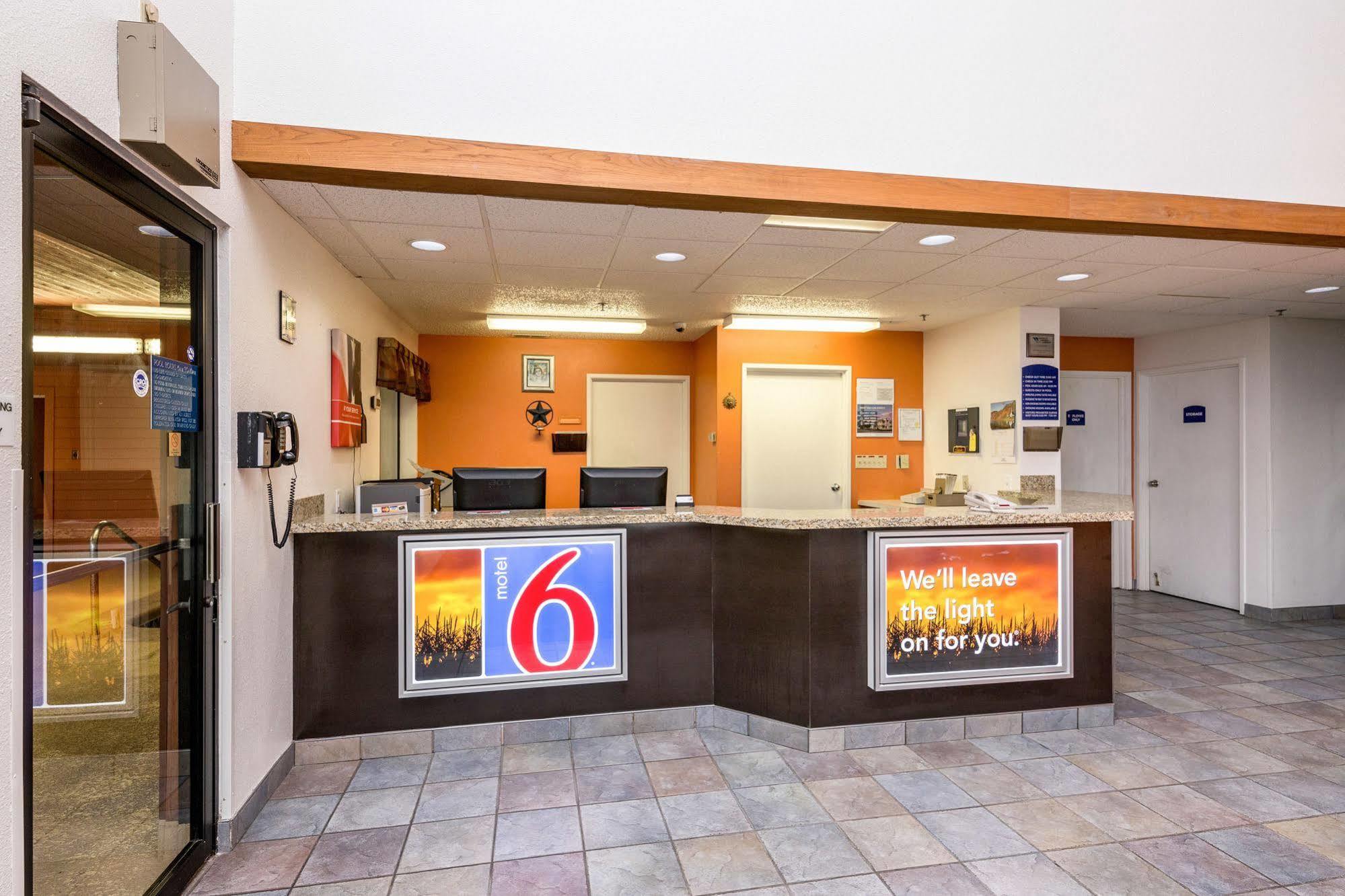 Motel 6-Waterloo, Ia 외부 사진