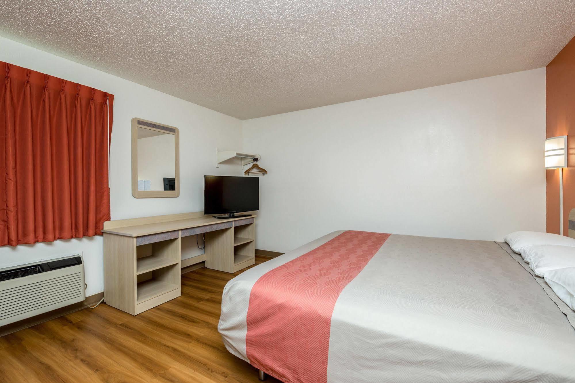 Motel 6-Waterloo, Ia 외부 사진