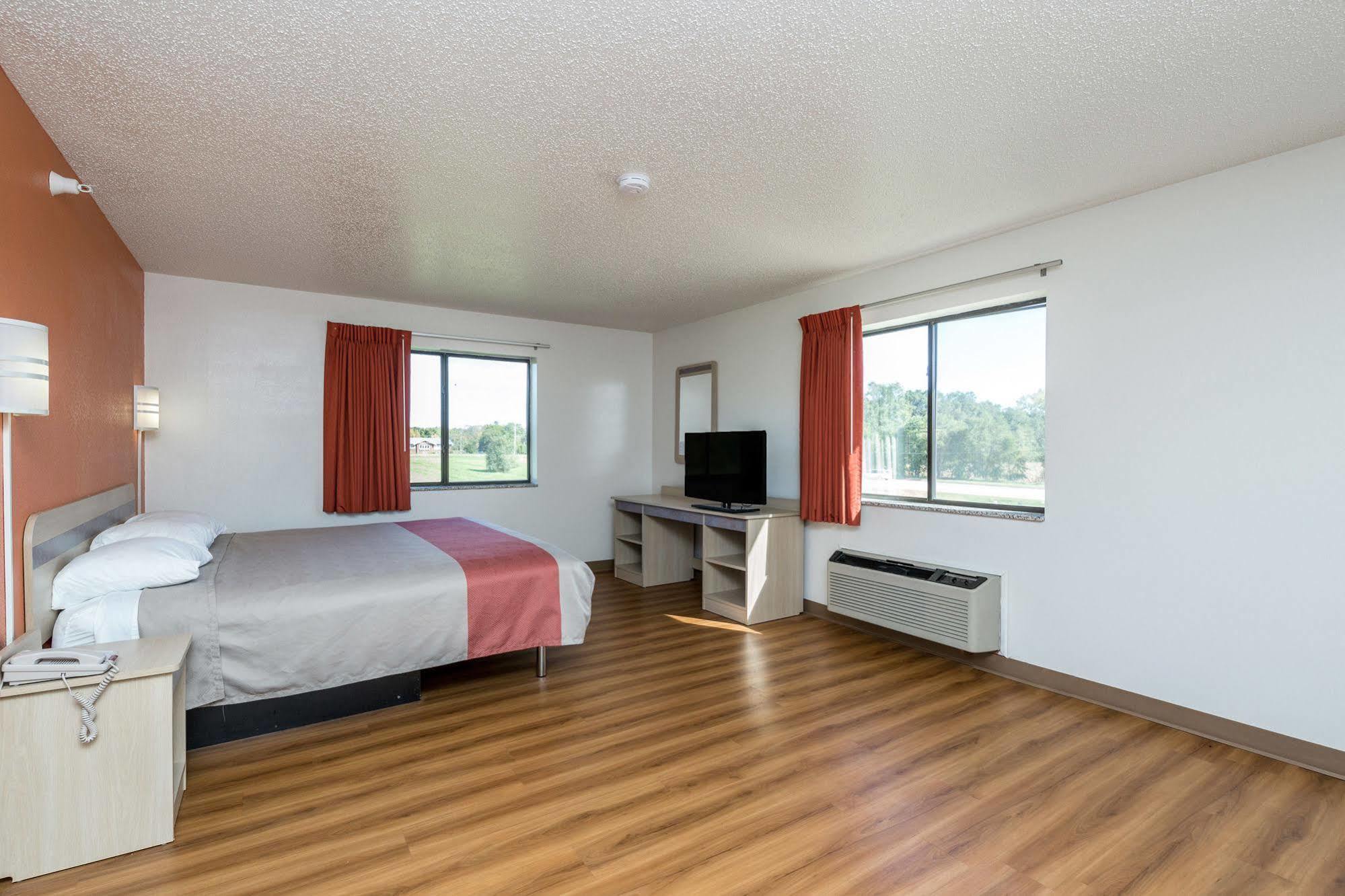Motel 6-Waterloo, Ia 외부 사진